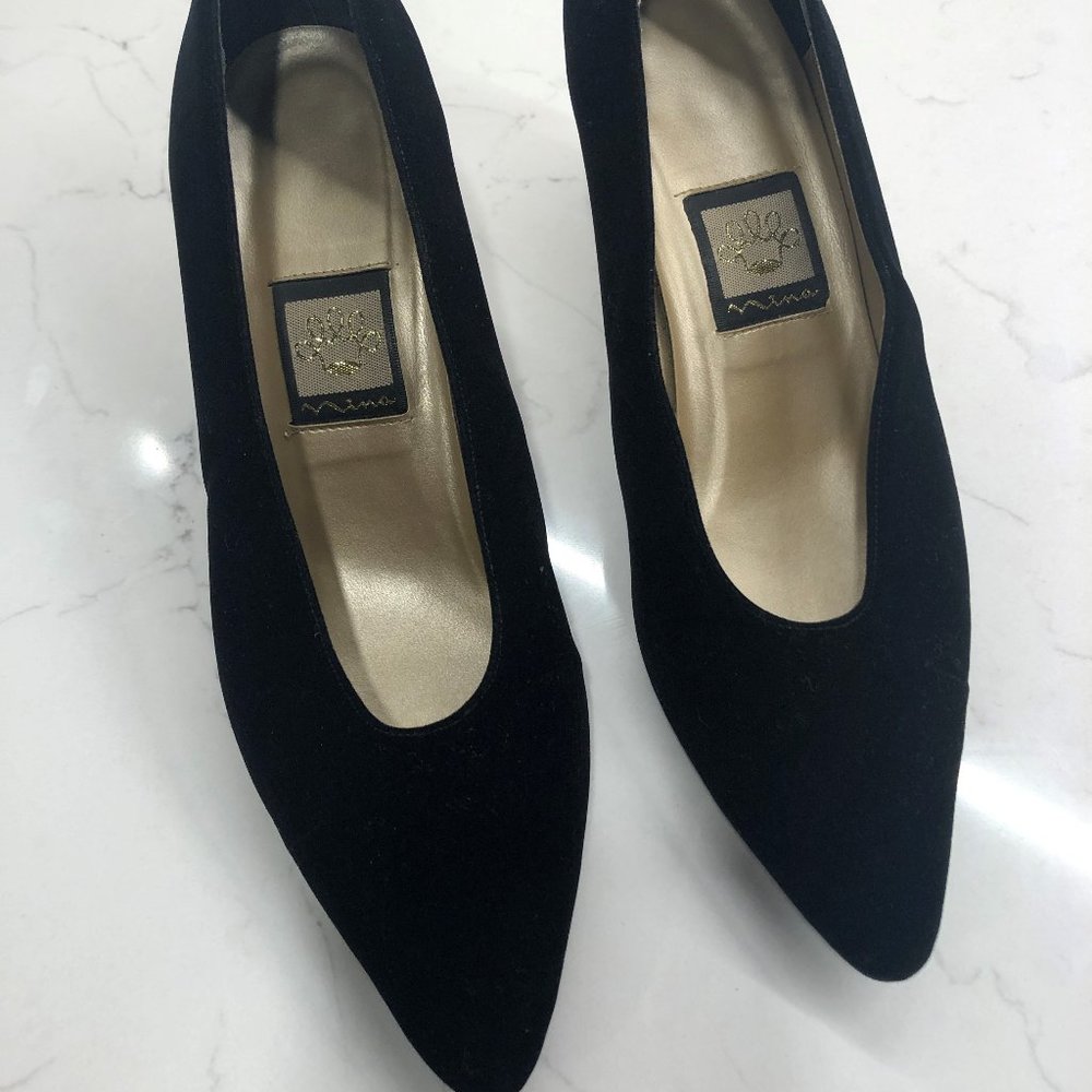 Nina black suede women's shoes